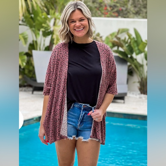 Animal Print Dolman Short Sleeve Cardigan Medium - Picture 2 of 7